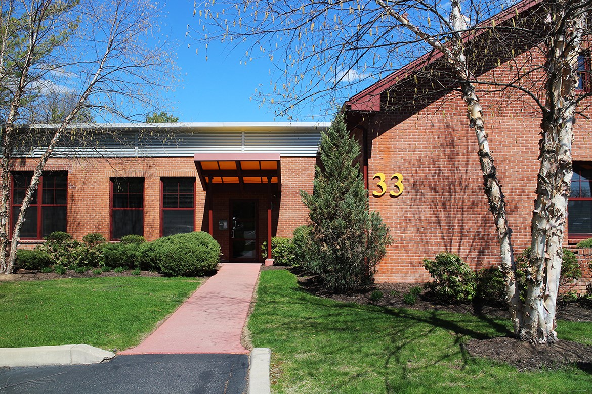 Train, car, bus, boat options at Spinnaker